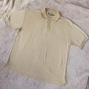 Camisa polo KnightsBridge para hombre con cuello amarillo talla grande - Imagen 1 de 4