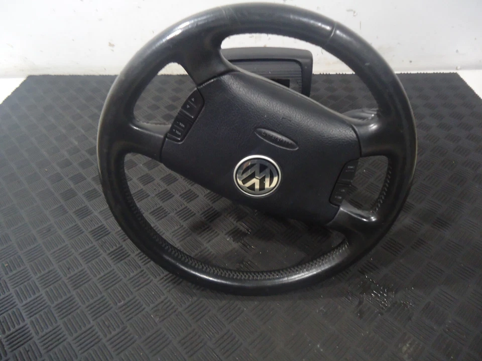 Volkswagen Passat GLX 2002 sedán de 4 movimientos 2,8 L AWD A/T columna de dirección con llave Foto 1 de 4