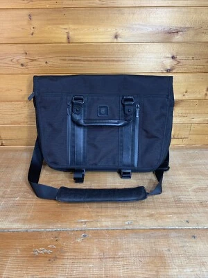 Victorinox Swiss Army Mini Messenger Bag Laptop Expandable 3 Compartment Black - Image 1 of 4