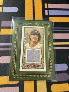 Mini reliquia enmarcada Topps Allen & Ginter Anthony Volpe 2024 #MFR-AV Yankees - Imagen 1 de 2