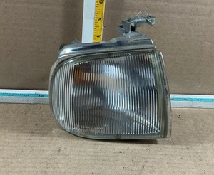 1990-1993 INFINITI Q45 Right Passenger Side Corner/Park Turn Signal Light - Picture 1 of 8