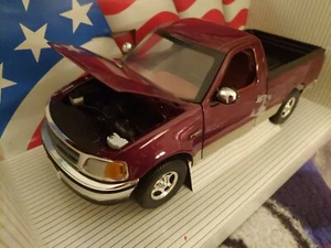 ATTRACTIVE ERTL AMM 1997 FORD F-150 XLT PICKUP TRUCK 1:18 SCALE DIECAST NO. 7223 - Picture 1 of 12