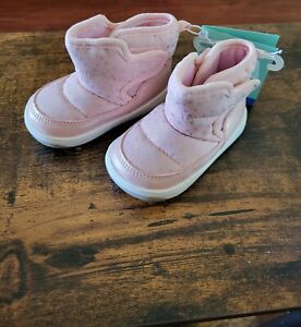 NWT Baby Girl Infant Stride Rite Surprize Aster Pink Winter Boots US Size 4 B89