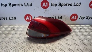 FANALE FRENO ESTERNO POSTERIORE LATO GUIDA HYUNDAI TUCSON MK3 OS 2015-2018 - Foto 1 di 5