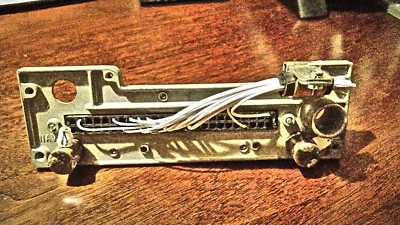 KING KX155 / KX165 NAV/COM / 背板 / 连接器(非 G/S) — 第 1/2 张图片