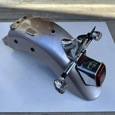 Carenado guardabarros rueda trasera Hyosung GV250 Aquila EFI 2014 Foto 1 de 4