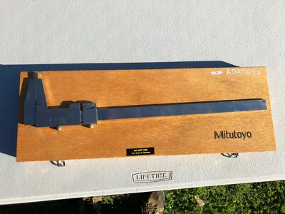 Mitutoyo Vernier nib-jaw stainless caliper 160-125 for 0-300mm (12") w/case - Image 1 of 4
