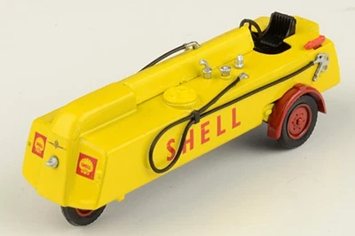 76TRF002 Oxford Diecast Aircraft Refueller 1/76 Model Shell - Image 1 of 2