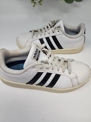 Zapatos Adidas Cloudfoam Advantage clásicos blancos negros AW4287 talla 8 para mujer Foto 1 de 4