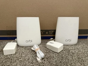 NETGEAR Orbi RBR20/RBS20 Advanced Satellite Home Router WiFi Triband AC2000 - Afbeelding 1 van 3