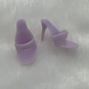 Muñeca Barbie Vintage Púrpura Claro Zapatos de Tacón Alto Hong Kong Lavanda Punta Abierta - Imagen 1 de 4