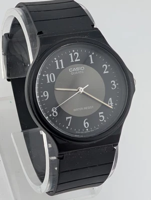 Reloj Casio MQ-24 Hombre 33mm Estuche Correa Resina Negra - Batería Nueva Foto 1 de 4