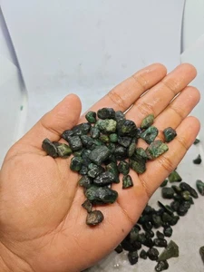 Natural Emerald Raw Rough Stones 2–5g Beautiful Green - Picture 1 of 6