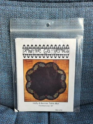 Primitive Gatherings Holly & Berries Table Mat 18" Wool Applique Pattern PRI-179 - Image 1 of 2