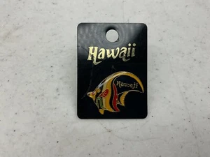 Hawaii Souvenir Tropical Fish Enamel Lapel Pin - Picture 1 of 2