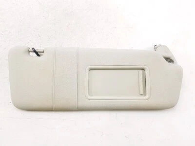 Parasole Destro - Audi A4 AVANT II PH.2 - 8E0857552J9V4 - A0-3297S - Immagine 1 di 3