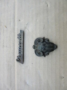 VINTAGE 1930s 1940s PLYMOUTH ROAD KING EMBLEMS OEM MOPAR - DASH GLOVE BOX - Picture 1 of 8