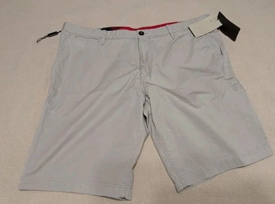 Burberry Pantalones Cortos Hombre Talla 36 Color Taupe Foto 1 de 4