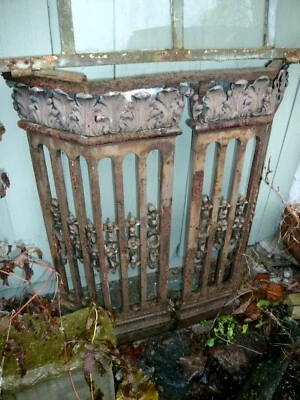 Geländer Zaun Balkon Akanthus Historismus Konsole Eisengeländer Fenster - Bild 1 von 4