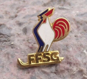 Vintage FFSG French Federation of Ice Sports Skating Cock Skates Pin Badge - Picture 1 of 2