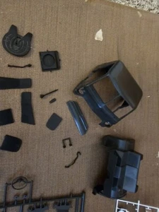 1/24 - 1/25 ( IBBW ) Dodge L700 Model Parts - Picture 1 of 6