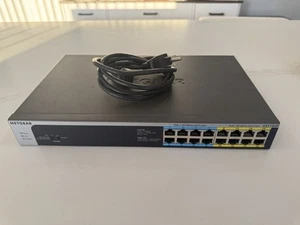 NETGEAR 16-PORT POE++ GIGABIT ETHERNET UNMANAGED SWITCH 380 GS516UP - Photo 1/4