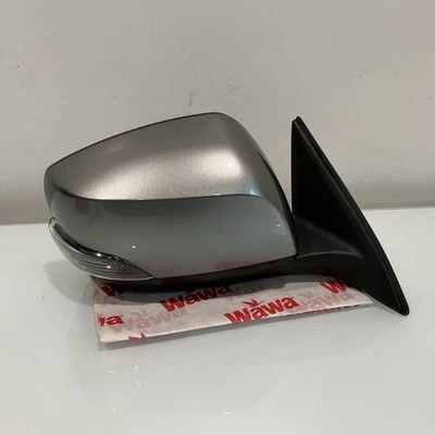 Espejo retrovisor para pasajero derecho Subaru Outback 2010-2014 con intermitente OEM #D4-27 Foto 1 de 4