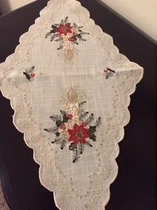 BESTICKTES POINTESETZ TISCHDECKCHEN GERMANY - Bild 1 von 2