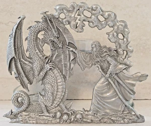SIEGFRIED FIGUR DRACHENTÖTER METALL TEELICHTHALTER 2002 GEMARKT DRACHE - Picture 1 of 4