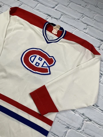 Montreal Canadiens NHL Hockey Jersey Vintage Patrick Roy #33 Cover