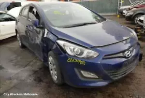 HYUNDAI I30 2012 Instrument Cluster PETROL, AUTO T/M TYPE, TACHO IS UP TO 8 TYPE - Picture 1 of 4