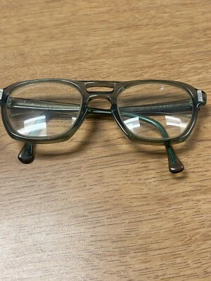 Vintage AO Flex-Fit 6 M Z87 Green/Brown/Clear Plastic Eyeglass Frame Only *Bent* - Image 1 of 4