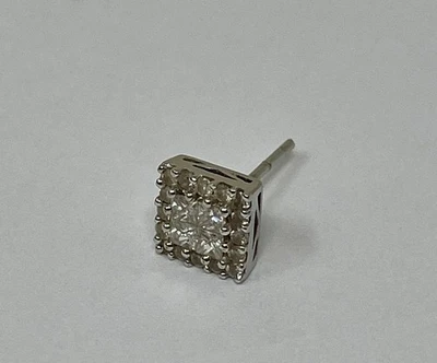Gold-Diamond Earring 16 Diamonds .16 Carat T.W. 10K White Gold 0.9dw (B08001683) - Image 1 of 3