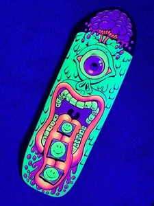 Cat Dirty ACID FACE Custom Neon Handpainted Skateboard blacklight roskopp - Bild 1 von 14