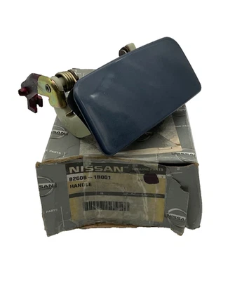 NOS 1995-1998  Nissan Quest RH Exterior Door Handle 82606-1B001 OEM - Image 1 of 3