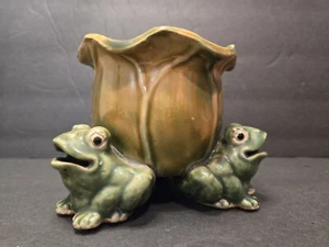 Vintage Green Majolica Frog Planter Ceramic Pottery Pot Cabbage 4"×5" VIDEO - Picture 1 of 13