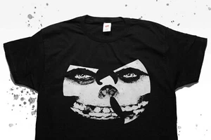 The MISFITS x WU-TANG Clan Mashup Fiend Skull Horror Punk Rock Hip Hop Skate Tee - Picture 1 of 7