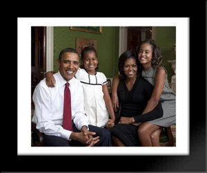 President Barack Obama, Michelle Obama, family portrait in the Green Room - Picture 1 of 1