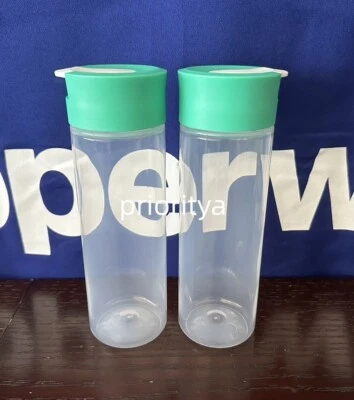 Tupperware Squeeze It Olio Dispenser Condimenti Bottiglia Trasparente Verde Teal Set 2 Nuovo - Immagine 1 di 2