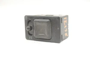 1991-1993 Nissan 240sx S13 Mirror Control Switch - Picture 1 of 12