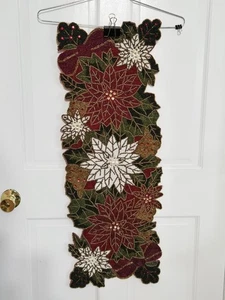 St Nicholas Square beaded table runner Poinsettia flower 35x13 Christmas - Picture 1 of 6
