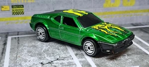 DIVISOR DE VIENTO HOT WHEELS BMW M1 ULTRA HOTS VERDE - Imagen 1 de 8