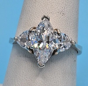 Sterlingsilber Marquise kubischer Zirkonia Verlobungsring. 2 Billionen Akzente. Box - Bild 1 von 14