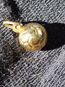 9ct Yellow Gold Ball Charm 3D Pendant Soccer - Picture 1 of 4