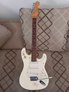 Guitar Signed By Johnny Diesel - Bild 1 von 10