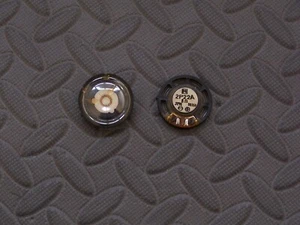 Nintendo Game Boy Original DMG-01 Authentic Motherboard Oem Speaker 1 Speaker - Picture 1 of 1