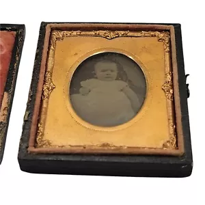 Vintage AMBROTYPE Photo of a Baby Christening Gown Daguerreotype Full Case 1850s - Picture 1 of 5