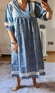 Romantisches blaues langes Kleid mit Spitze in der Größe L - Bild 1 von 10
