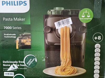 Philips Pasta Maker, fully automatic, Black and with 8 moulding discs HR2665 - Image 1 of 4