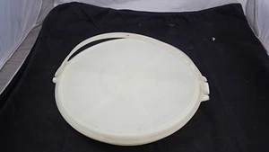 VTG TUPPERWARE PARTY SUSAN DIVIDED SERVING TRAY # 405 SEAL LID # 224 W/ HANDLE - Picture 1 of 4